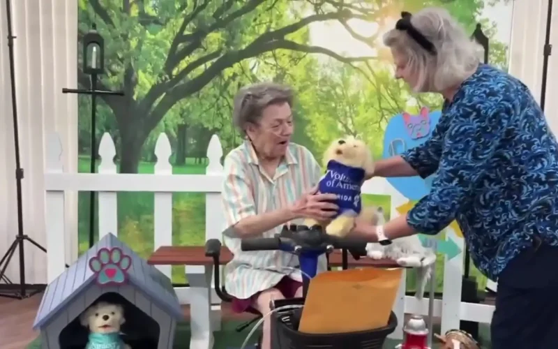 Robotic Pets Bring Companionship to Senior Living Community