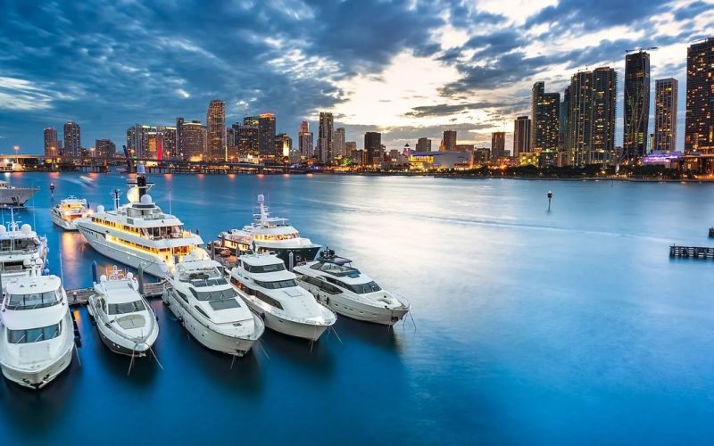 5 US Clinics Now Offer Stem Cell and Exosome Therapy Domestically