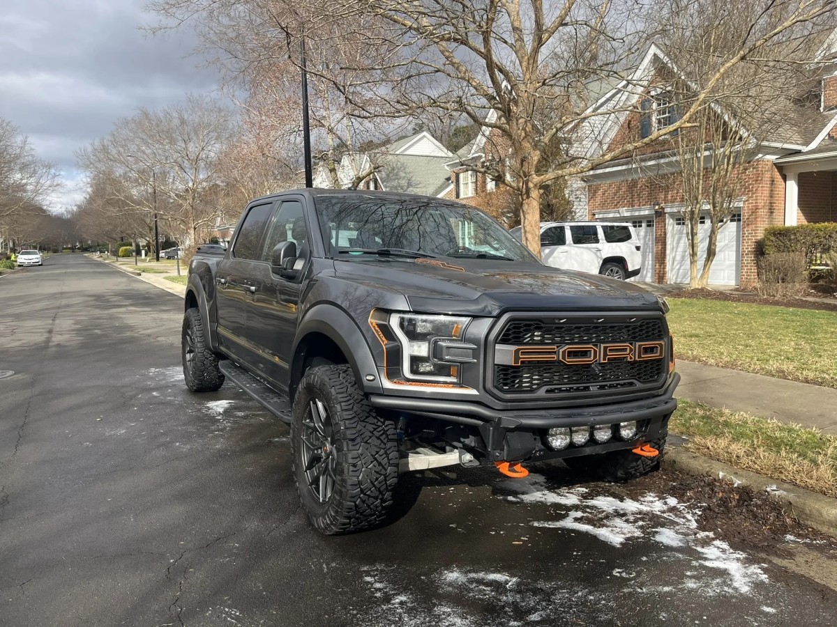 Mobile Ceramic Coating Service Reaches 200+ Five-Star Reviews in Raleigh-Durham