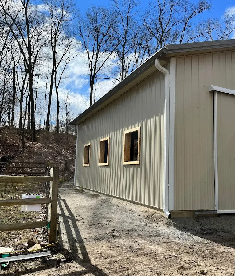 Erosion-Resistant Seamless Gutter Installation for Jefferson County Homes