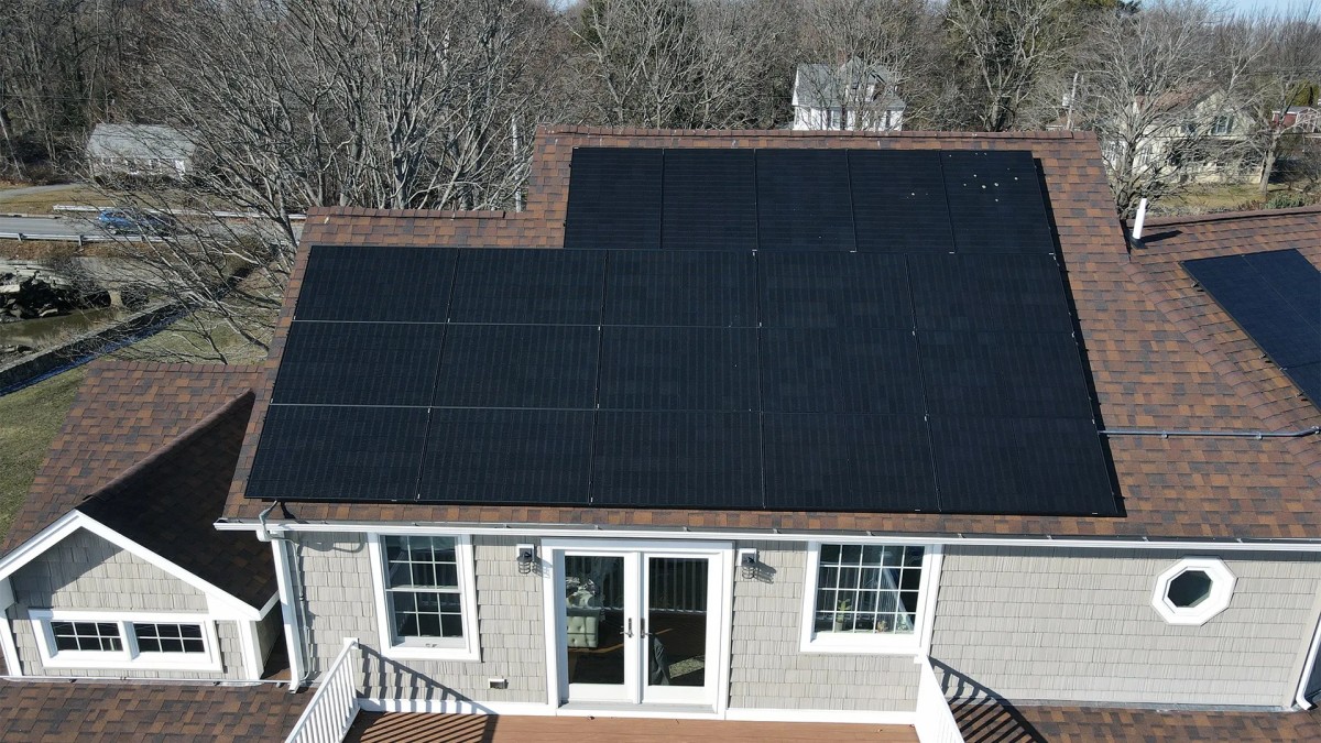 Solar-Roof Bundle Expands to Hartford and New Haven Markets